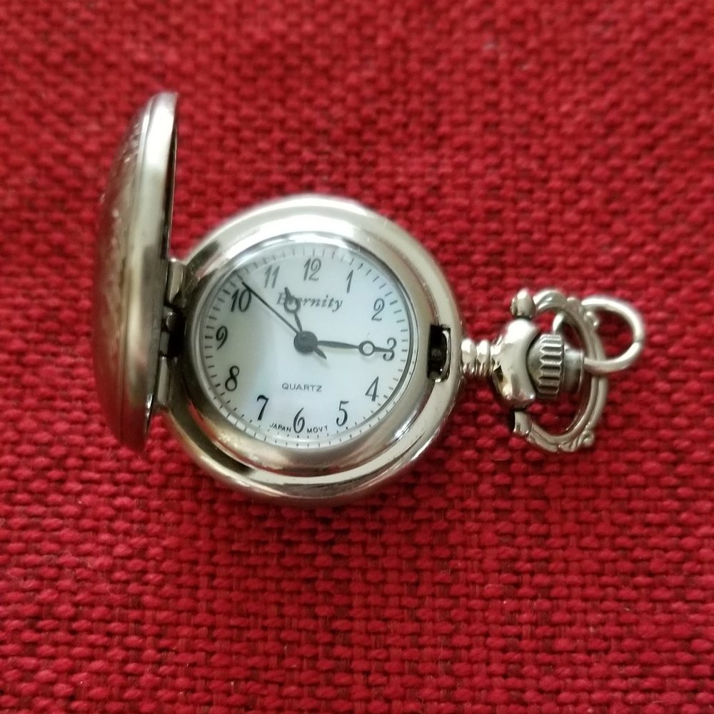 Pendant Watch / Locket